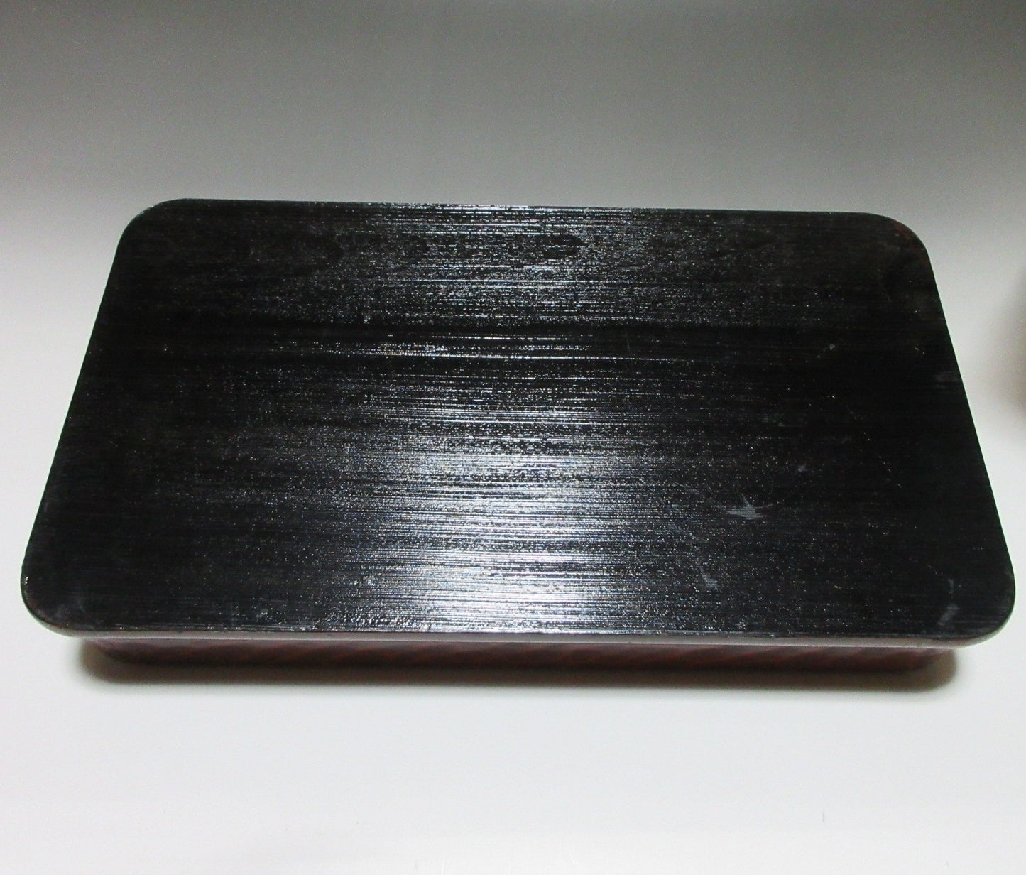 Kamakura-bori Incense Box