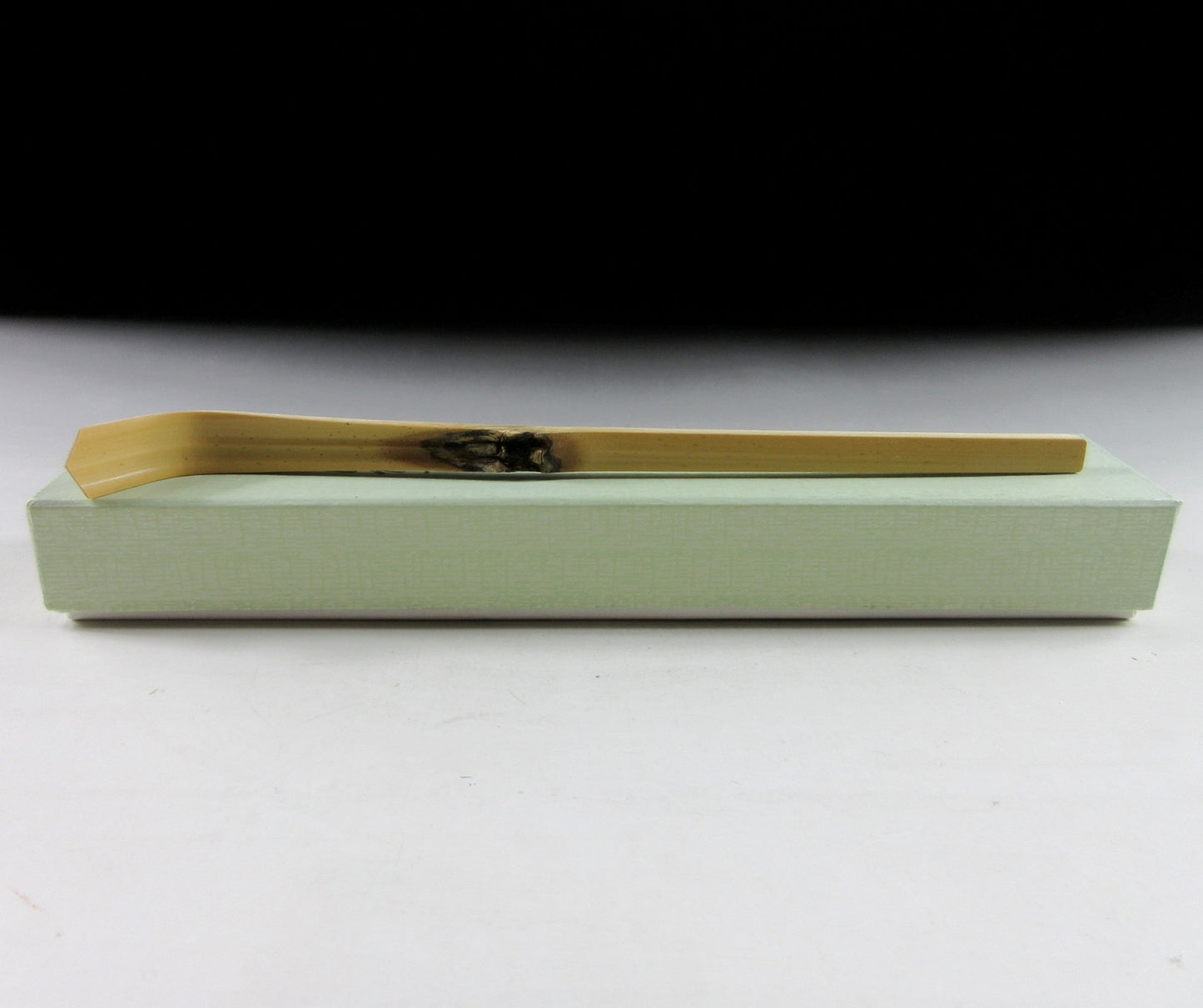 ‘Ennosai Utsushi’ Chashaku Tea Scoop