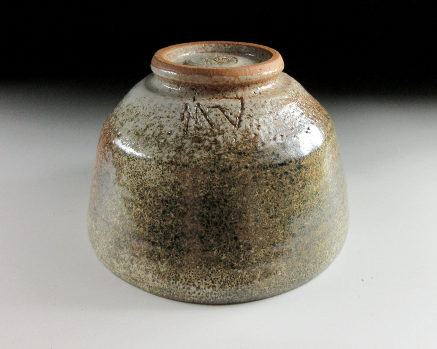 Vintage Kyoraku Gama Chawan