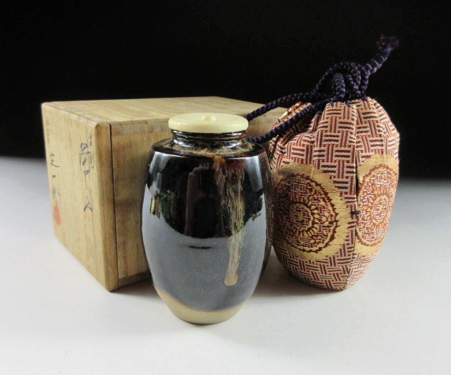 Oketani Teiichi II Kyo-ware Chaire