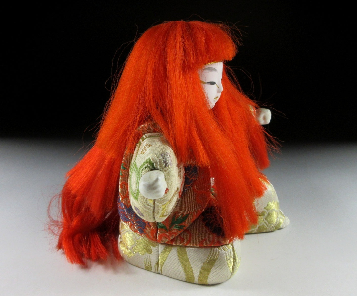 Kimekomi Lion Dancer Kabuki Dolls