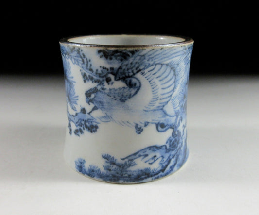 Shimodo Ryohei Kutani-ware Hawk Futaoki