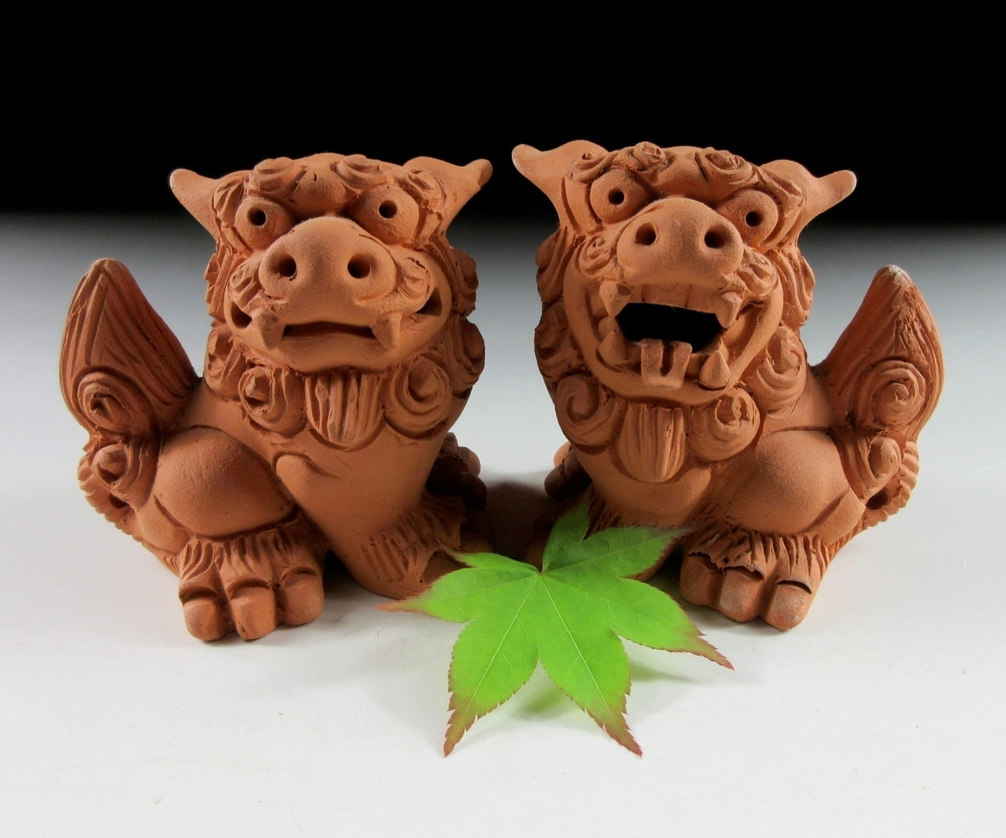 VERY SMALL Ryukyu Shisa Pair