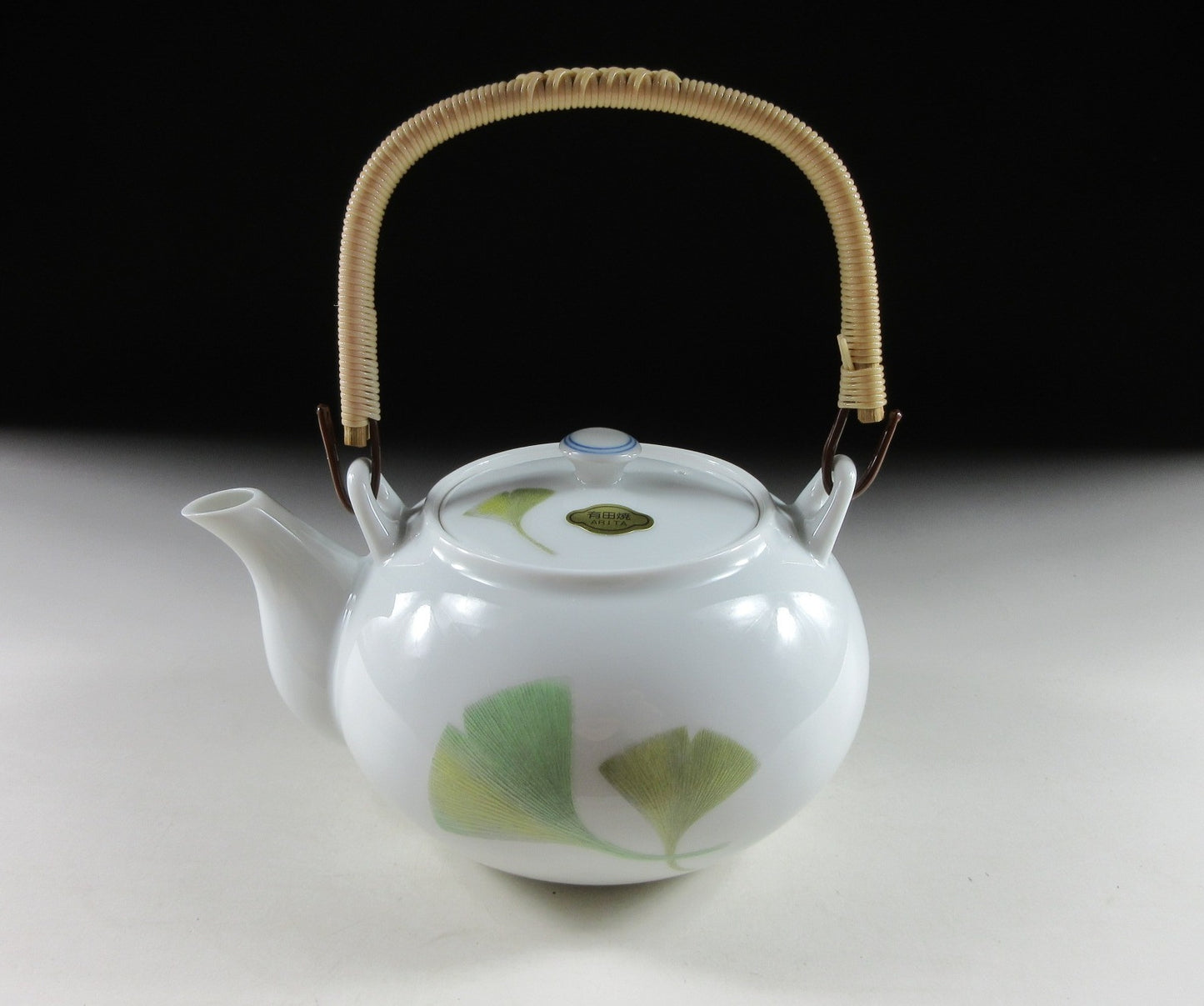Seibei Gama Ginkgo Teapot