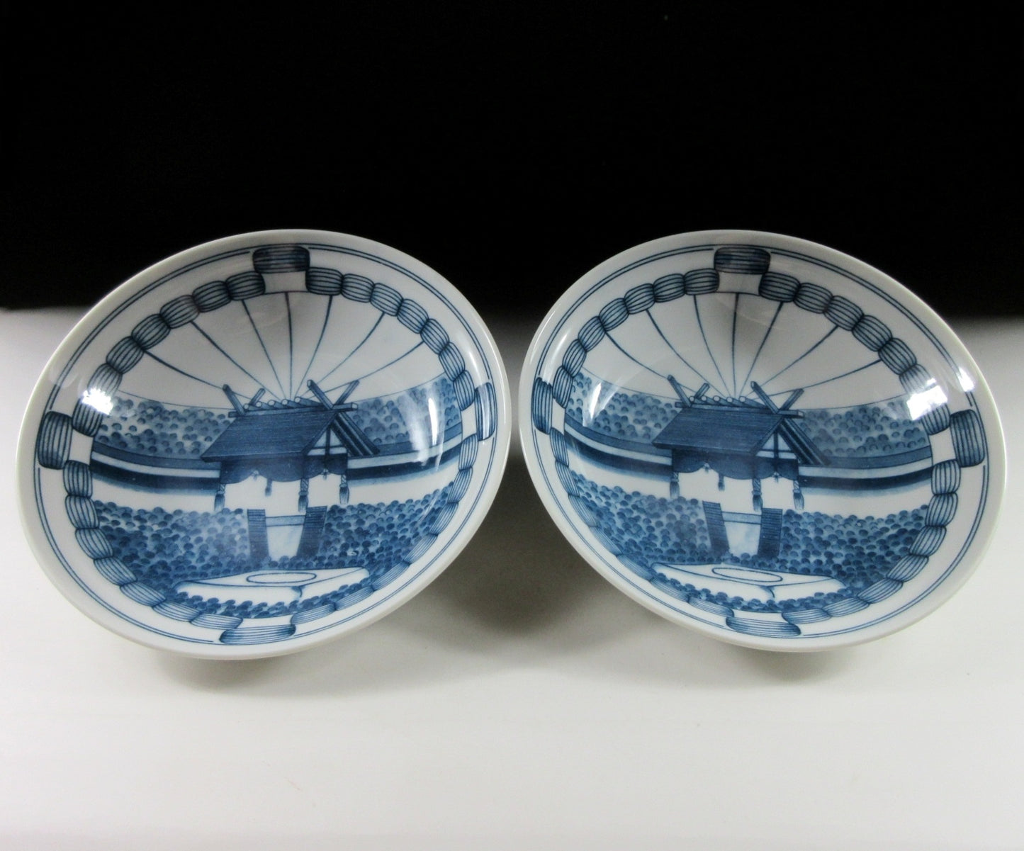 Pair of Arita-ware Sumo Ring Plates