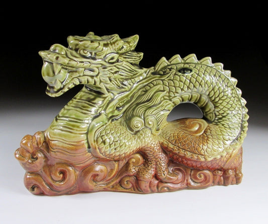 Tousen Gama Year of the Dragon Okimono