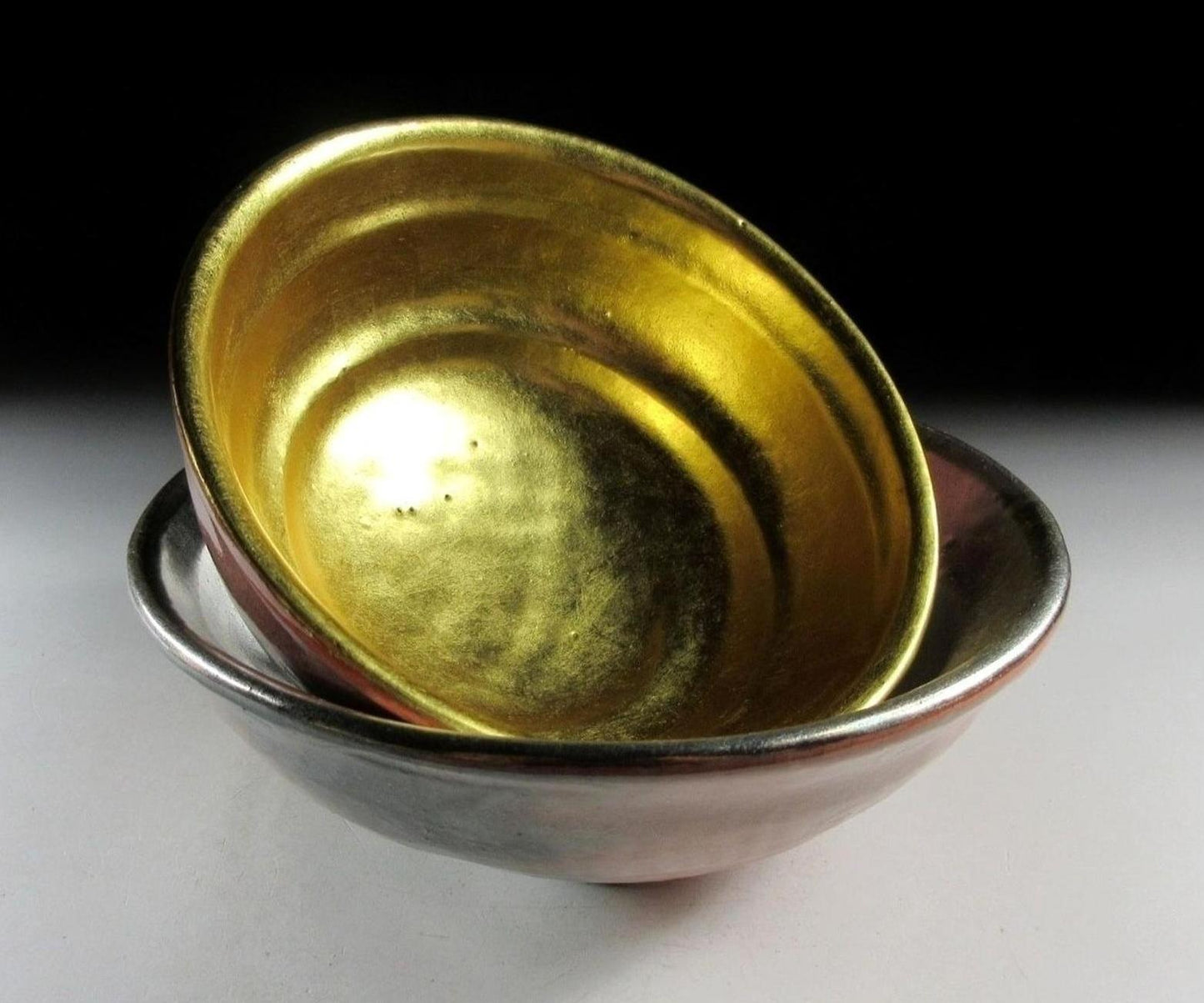 Sasaki Shoraku Aka-raku Shimadai Chawan