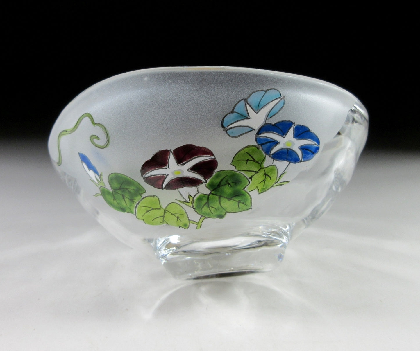 Ozeki Hiroko Hand-Painted Morning Glory Chawan