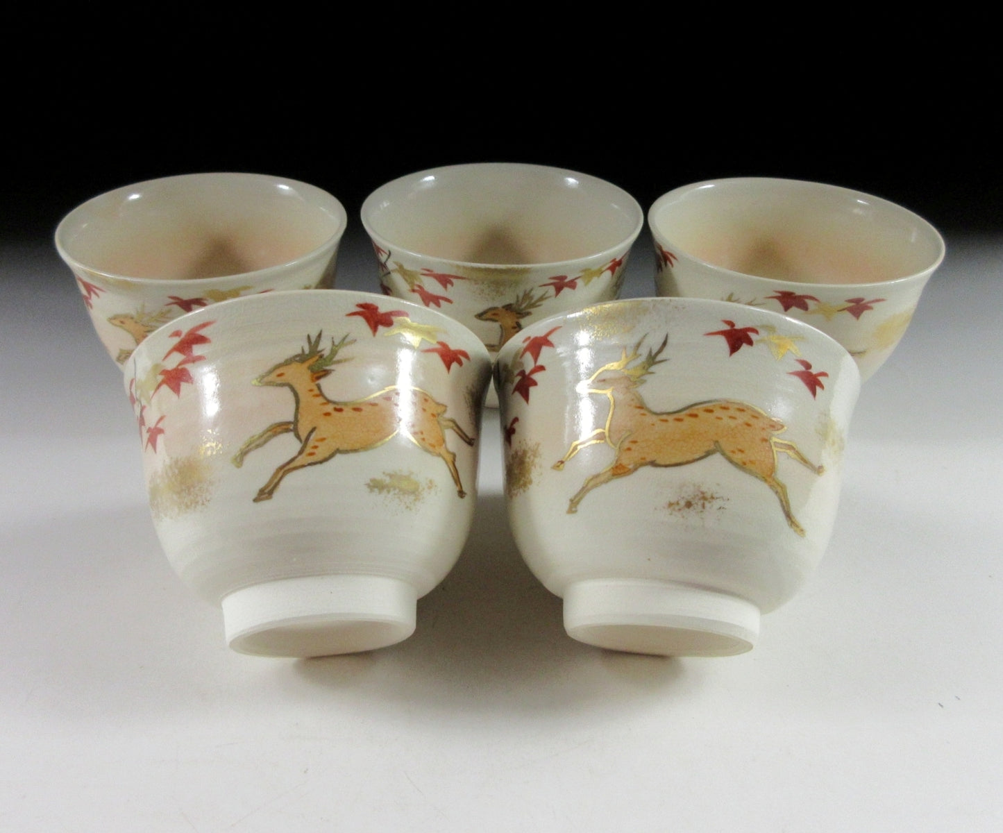 Yagi Kaiho Deer with Momiji Tea Cups