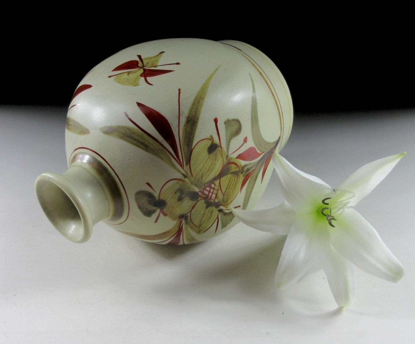 Vintage Tobe-ware Vase