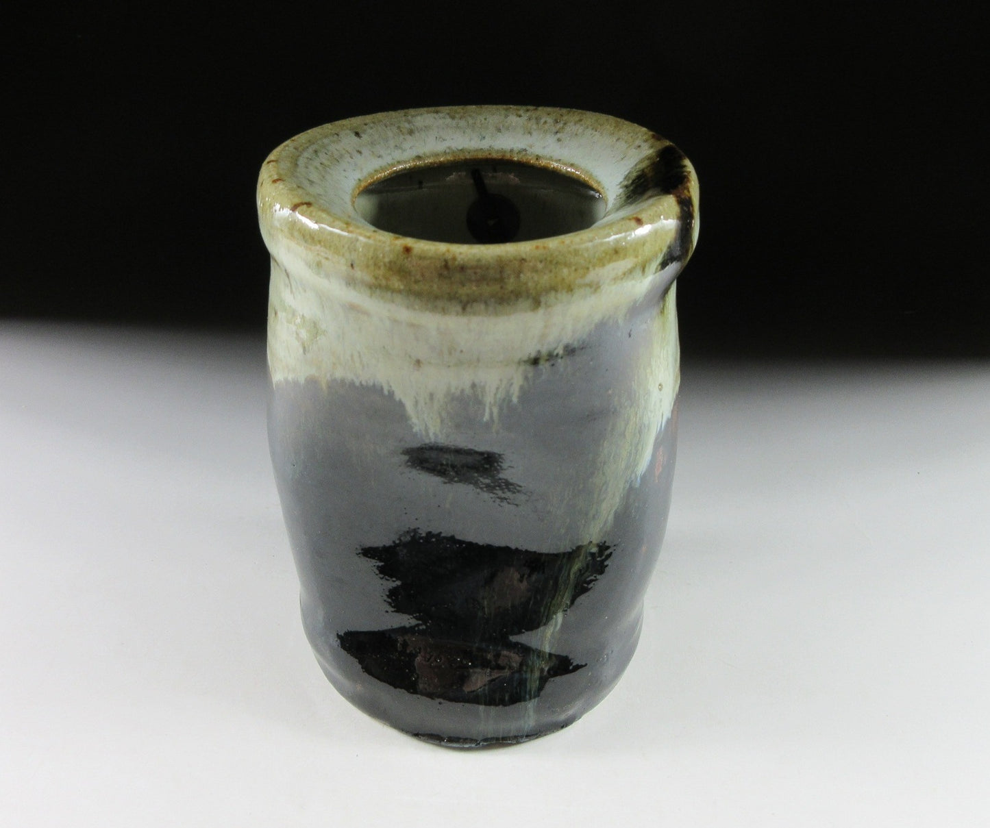 Nakazato Taroemon XIII Karatsu-ware Hanging Vase