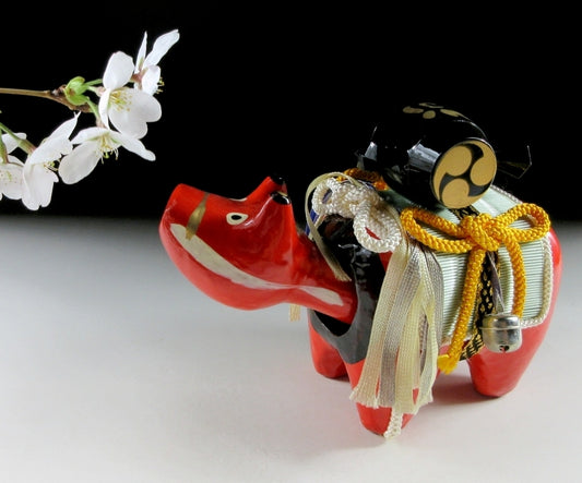 Vintage Papier-mâché  Akabeko