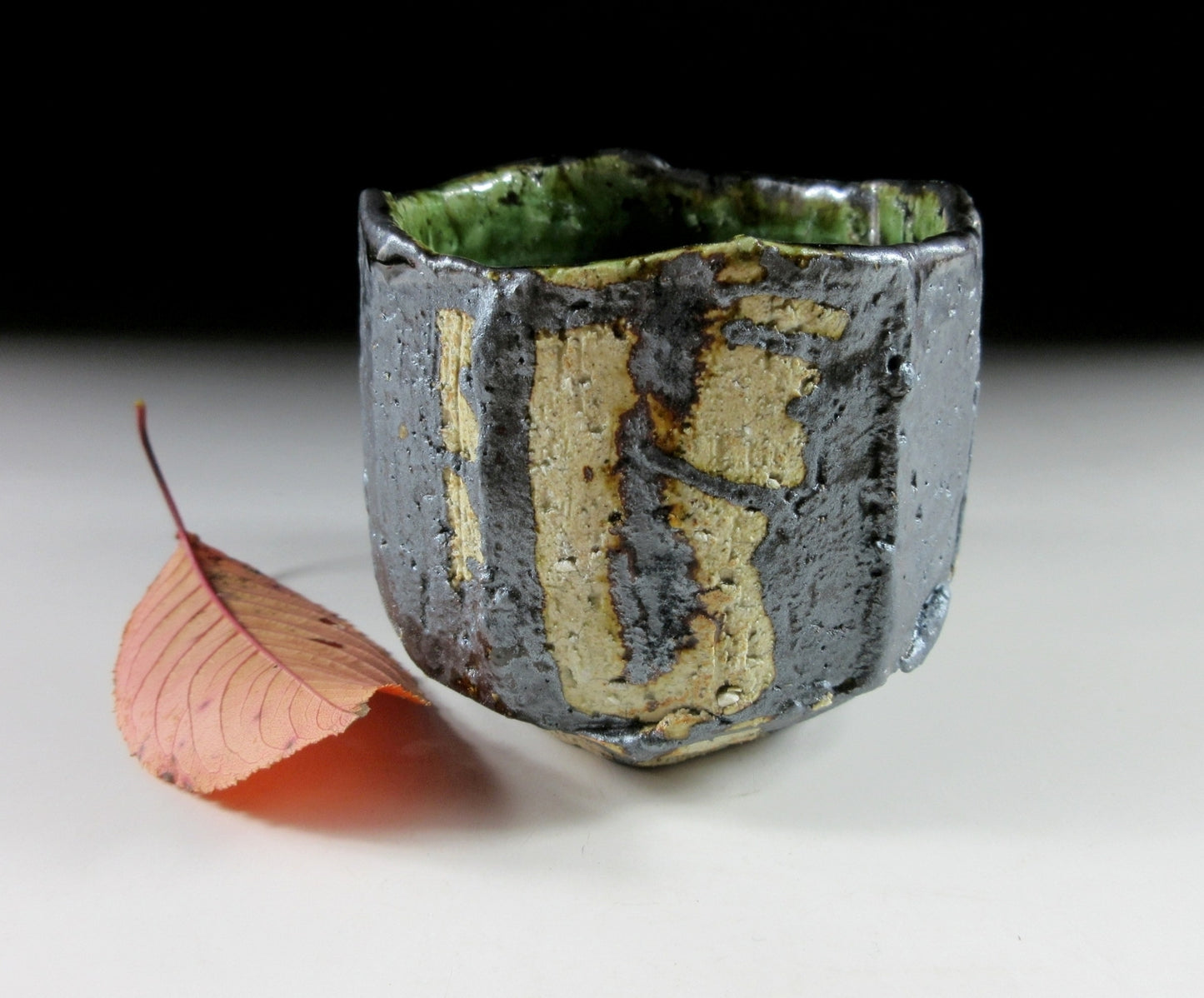 Kazawa Hiromasa Oribe Glaze Yunomi #1