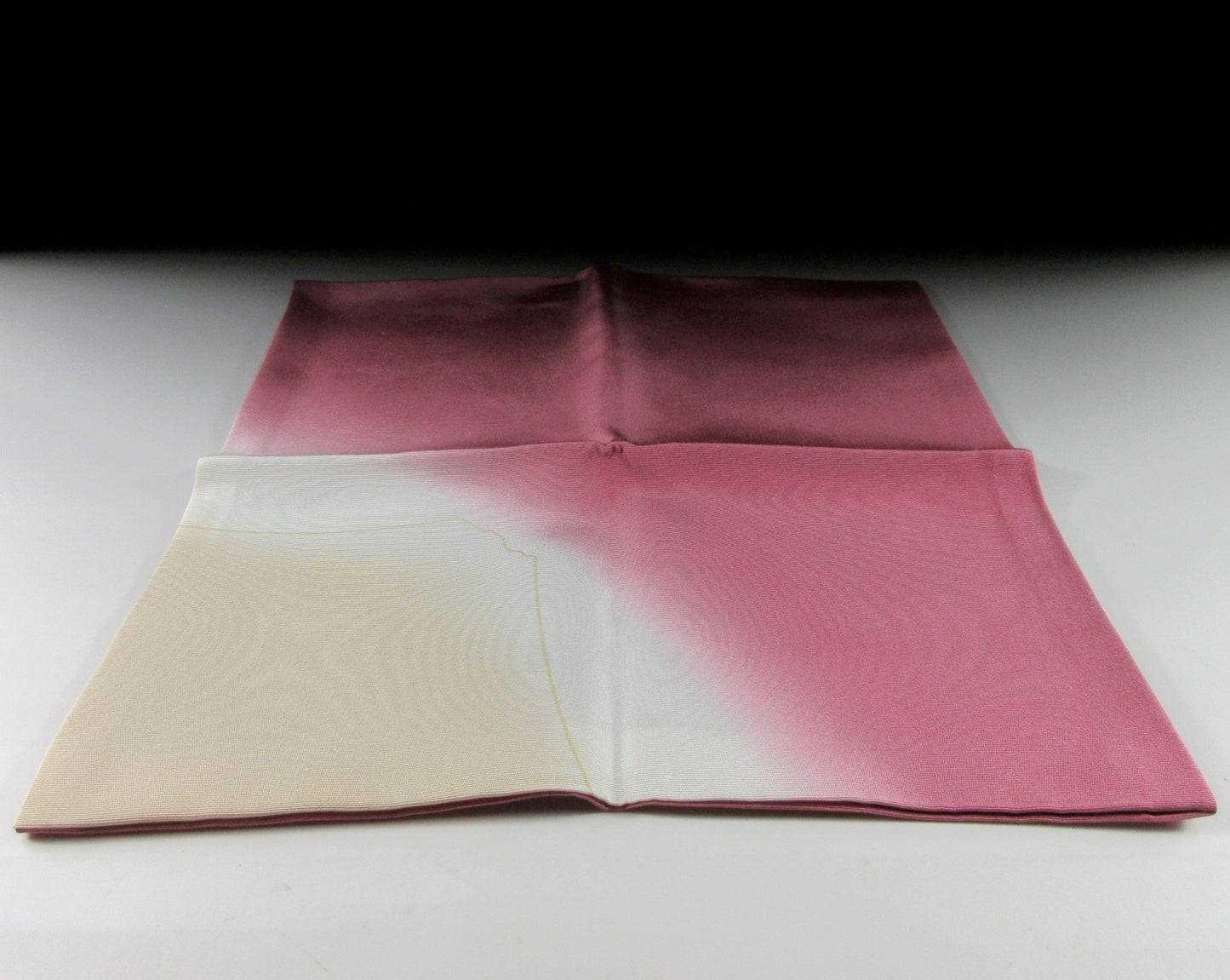 'Fuji-san' Yuzen-dyed Fukusa Cloth