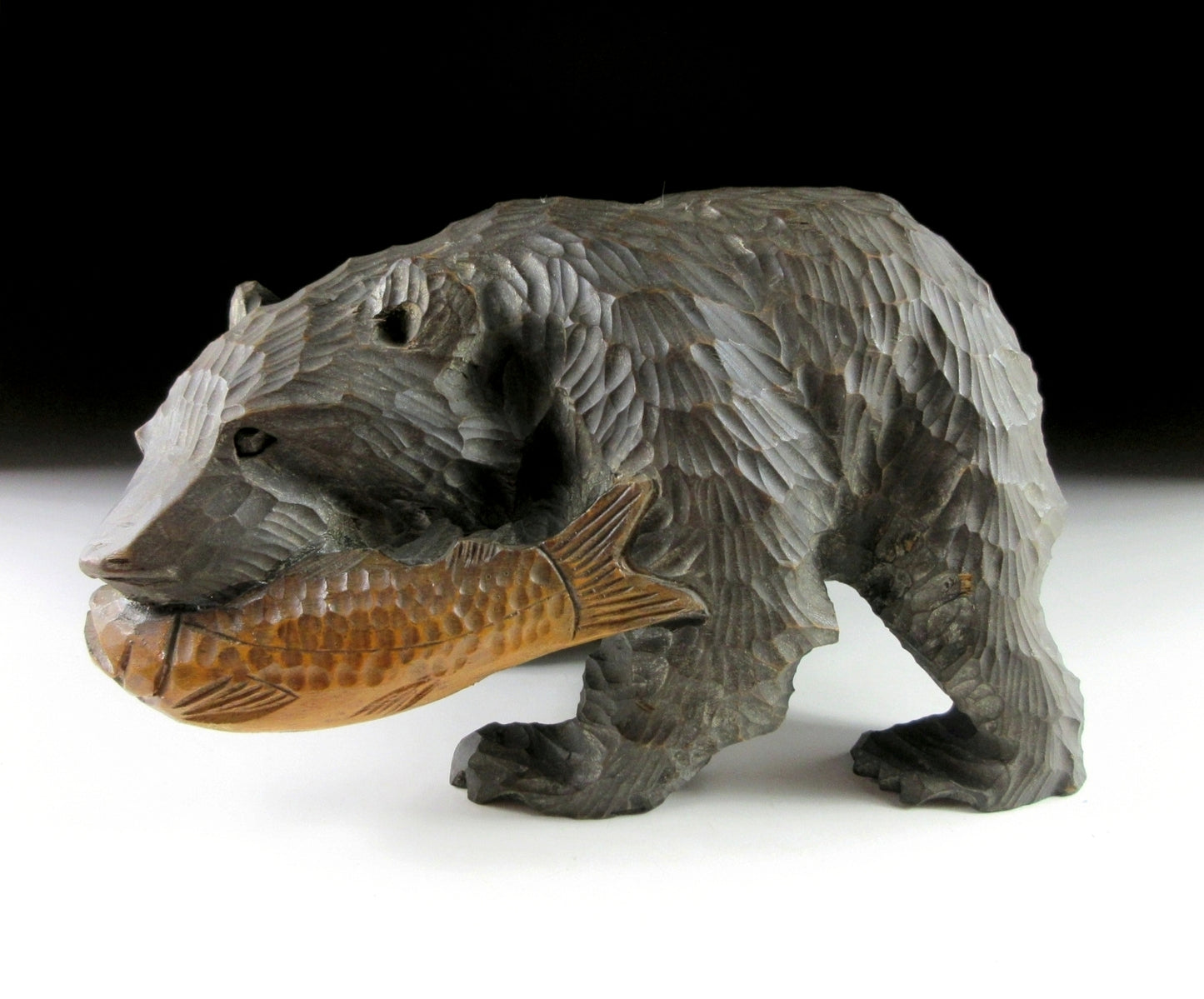 Vintage Higuma Bear Carving