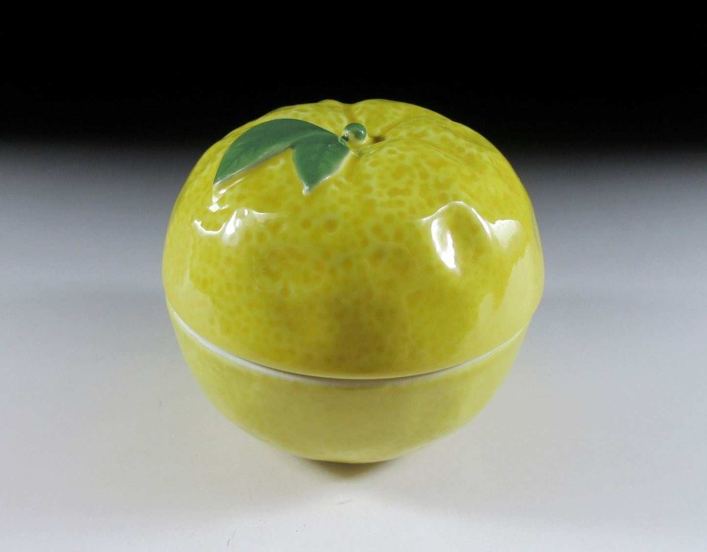 Arita-ware Yuzu Futamono