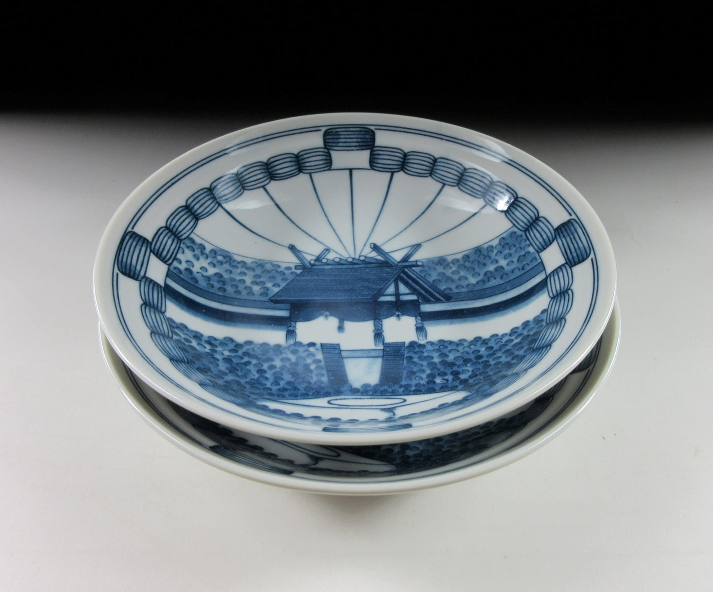 Pair of Arita-ware Sumo Ring Plates
