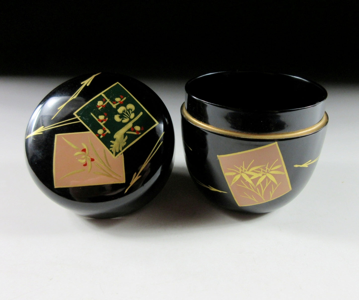 Urushi Lacquerware Shochikubai Natsume