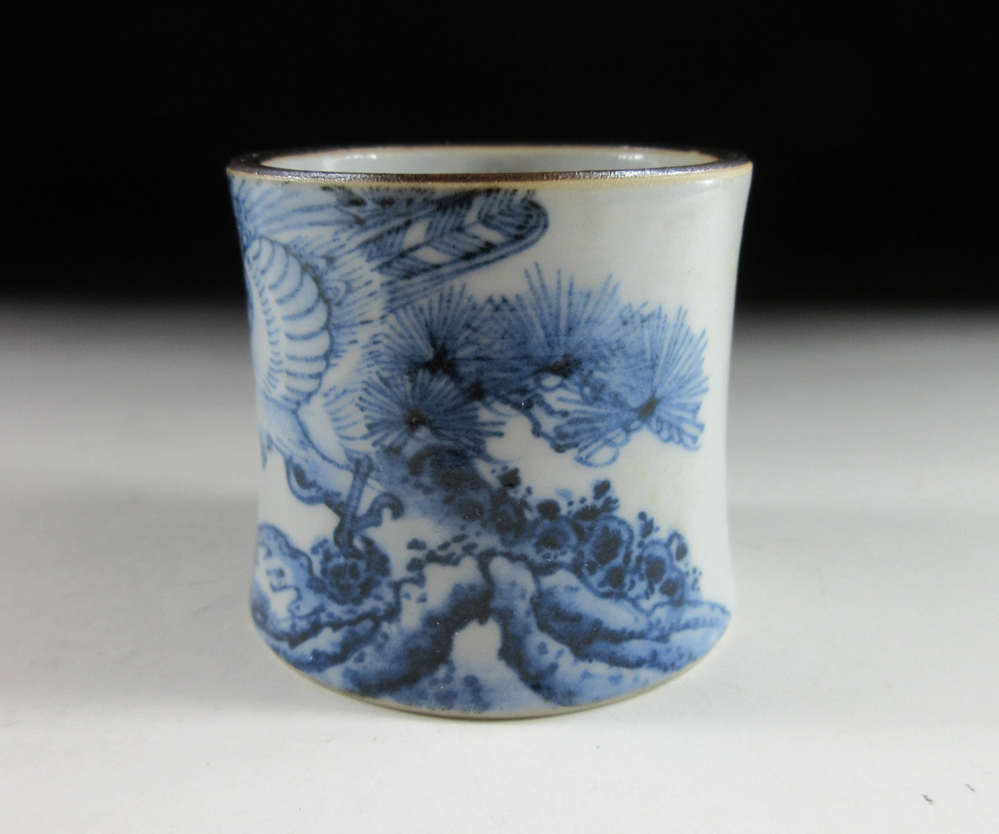Shimodo Ryohei Kutani-ware Hawk Futaoki