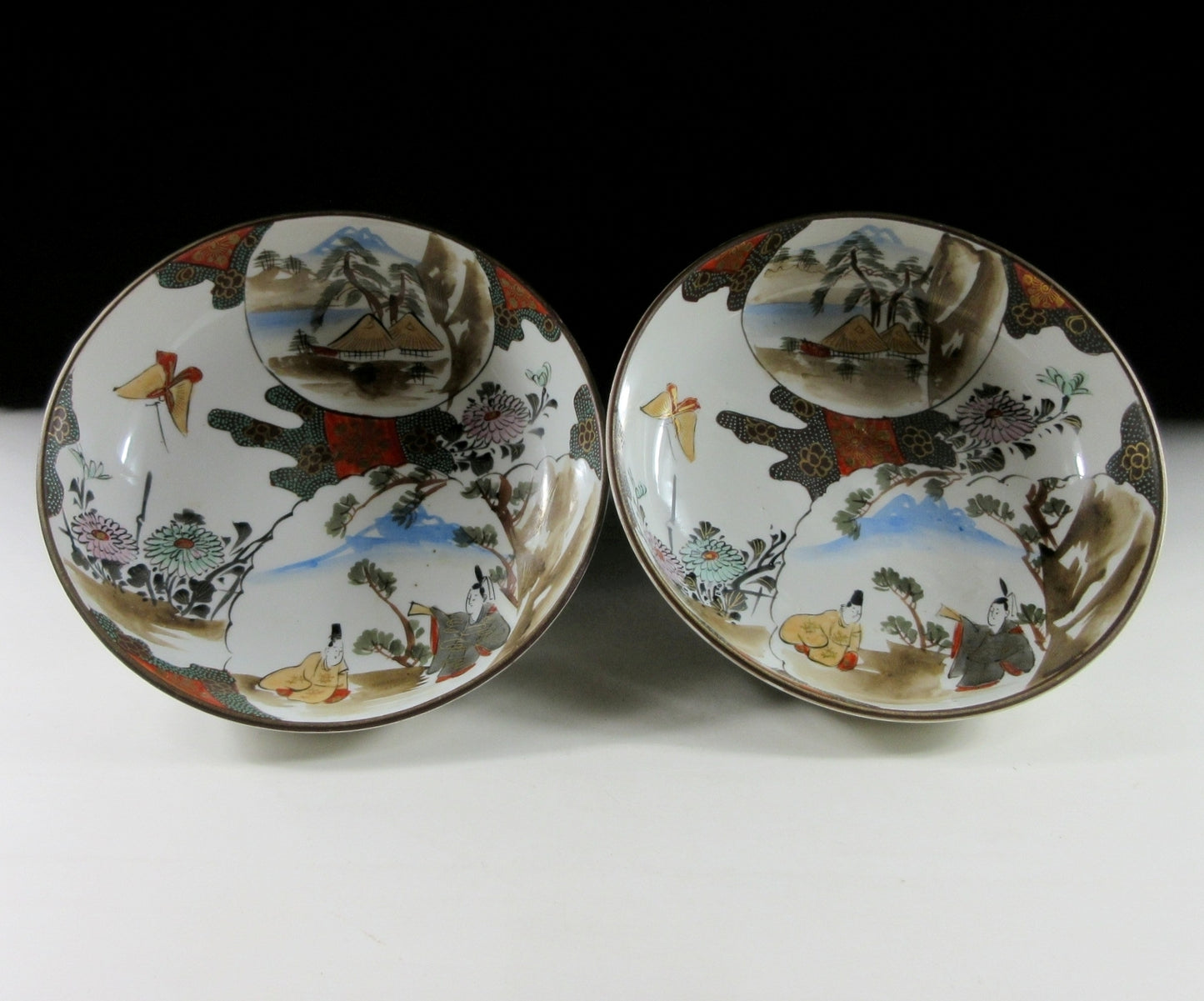Pair of Antique Kutani-ware Bowls