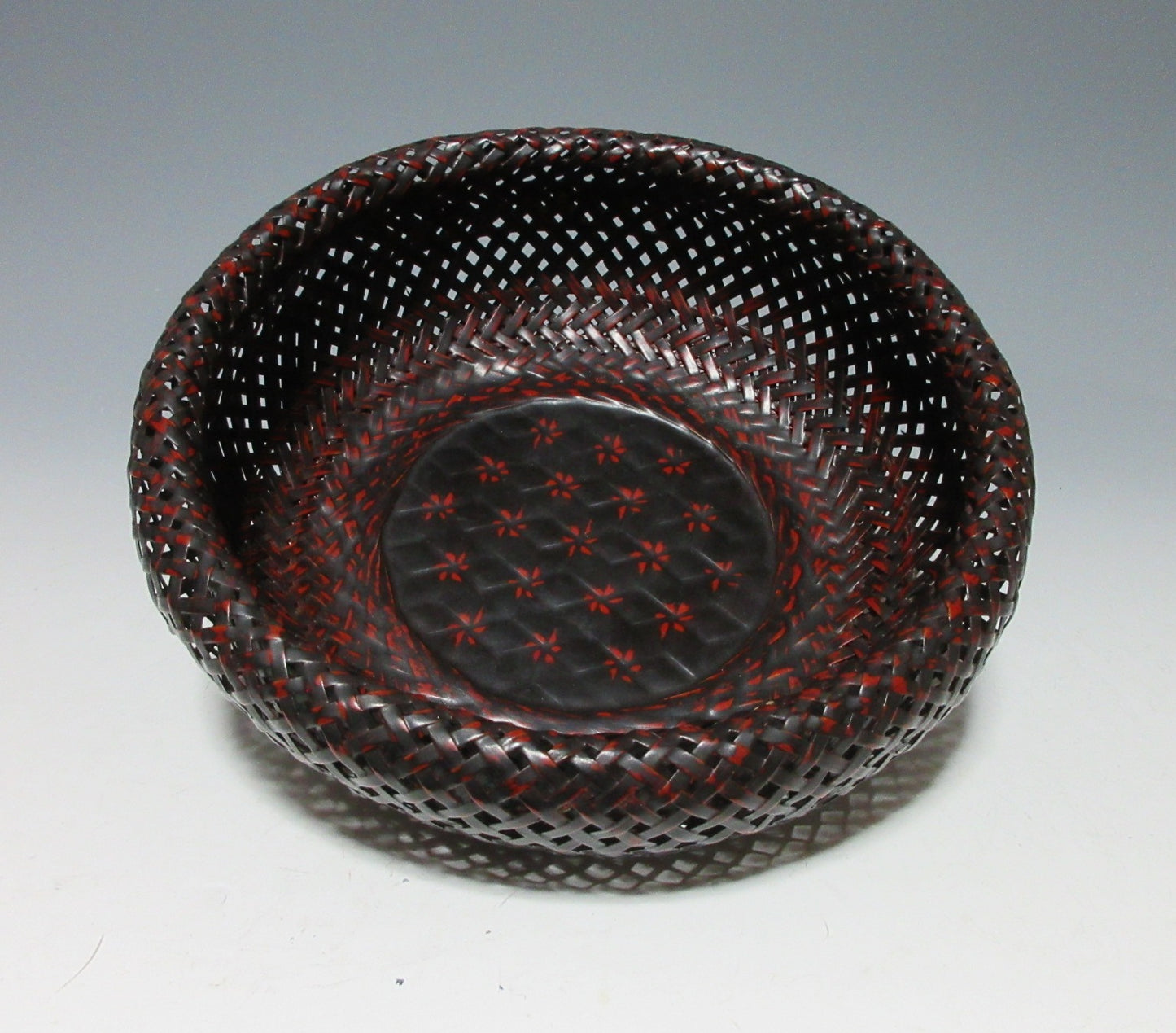 Rantai Shikki Urushi Lacquerware Basket
