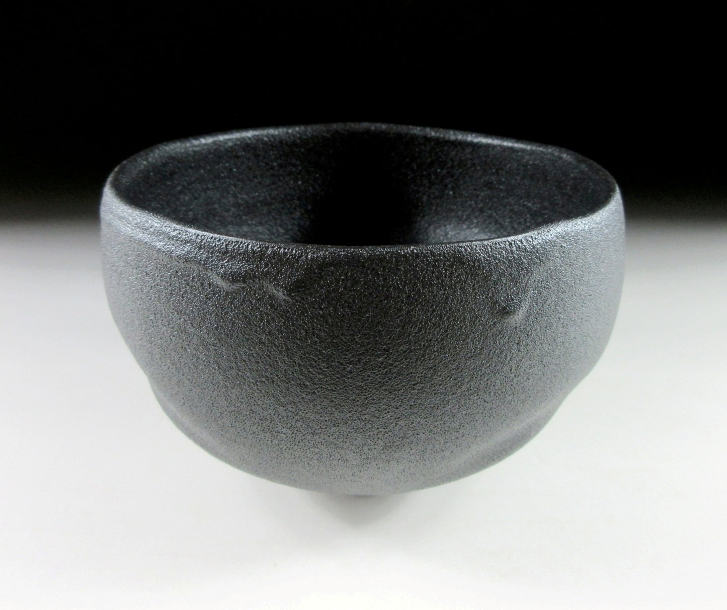 Samukawa Hachiro Nachiguro Glaze Kishu-ware Chawan