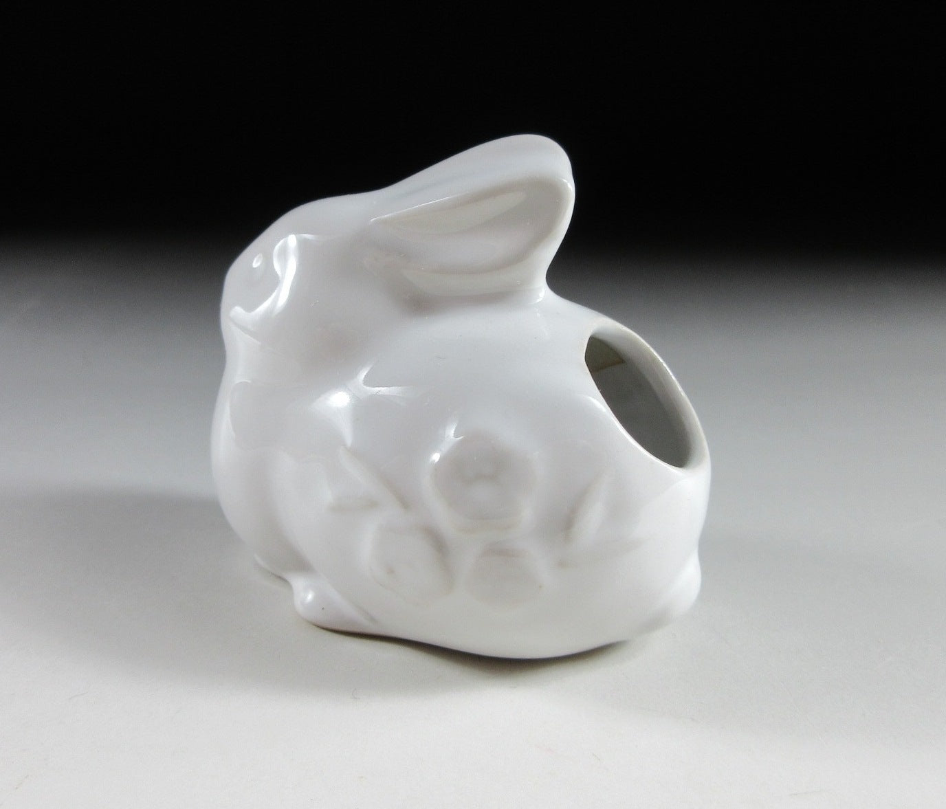 Hakuji Year of the Rabbit Toothpick Holder
