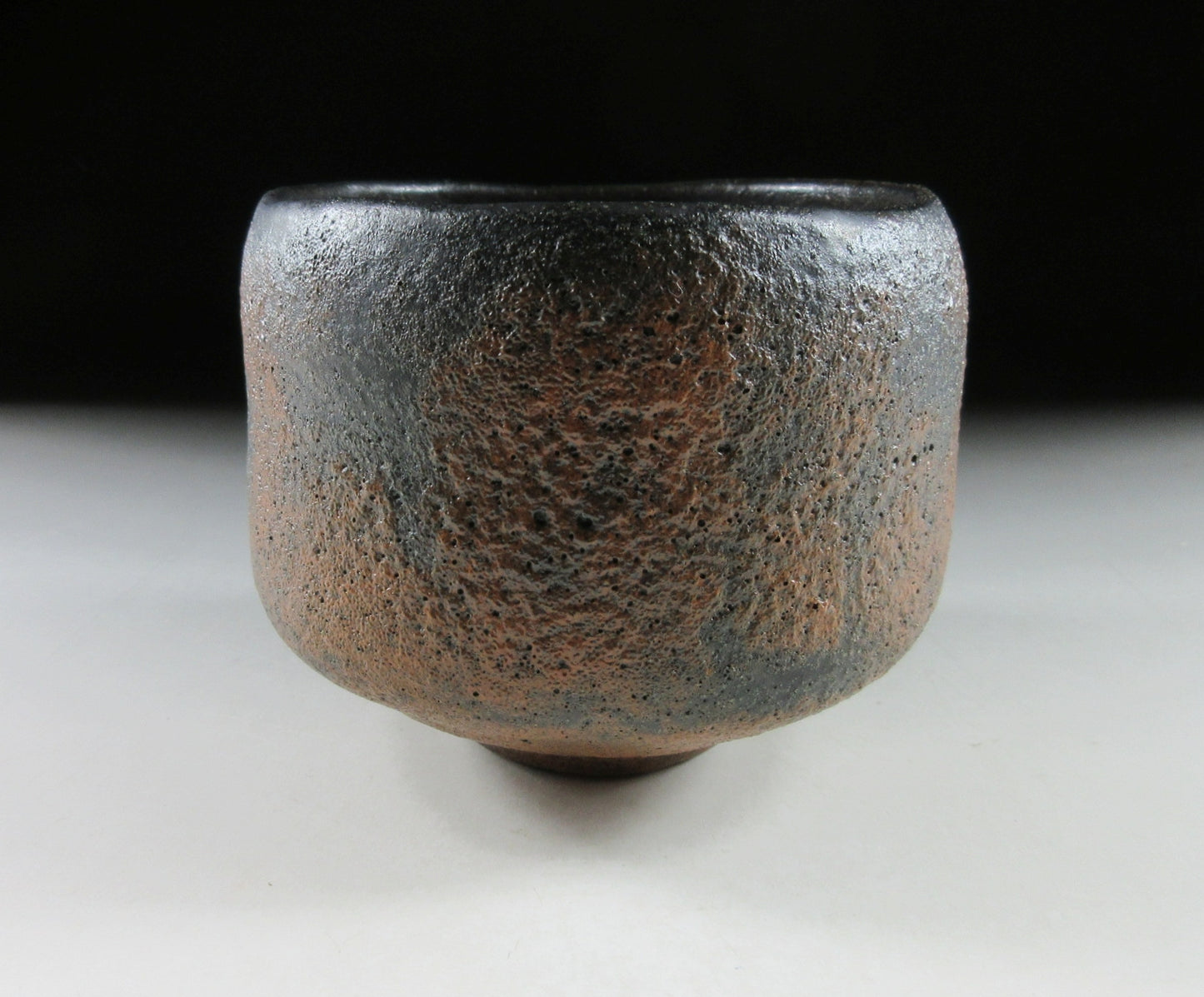 Sasaki Shoraku III 'Ayame' Utsushi Chawan