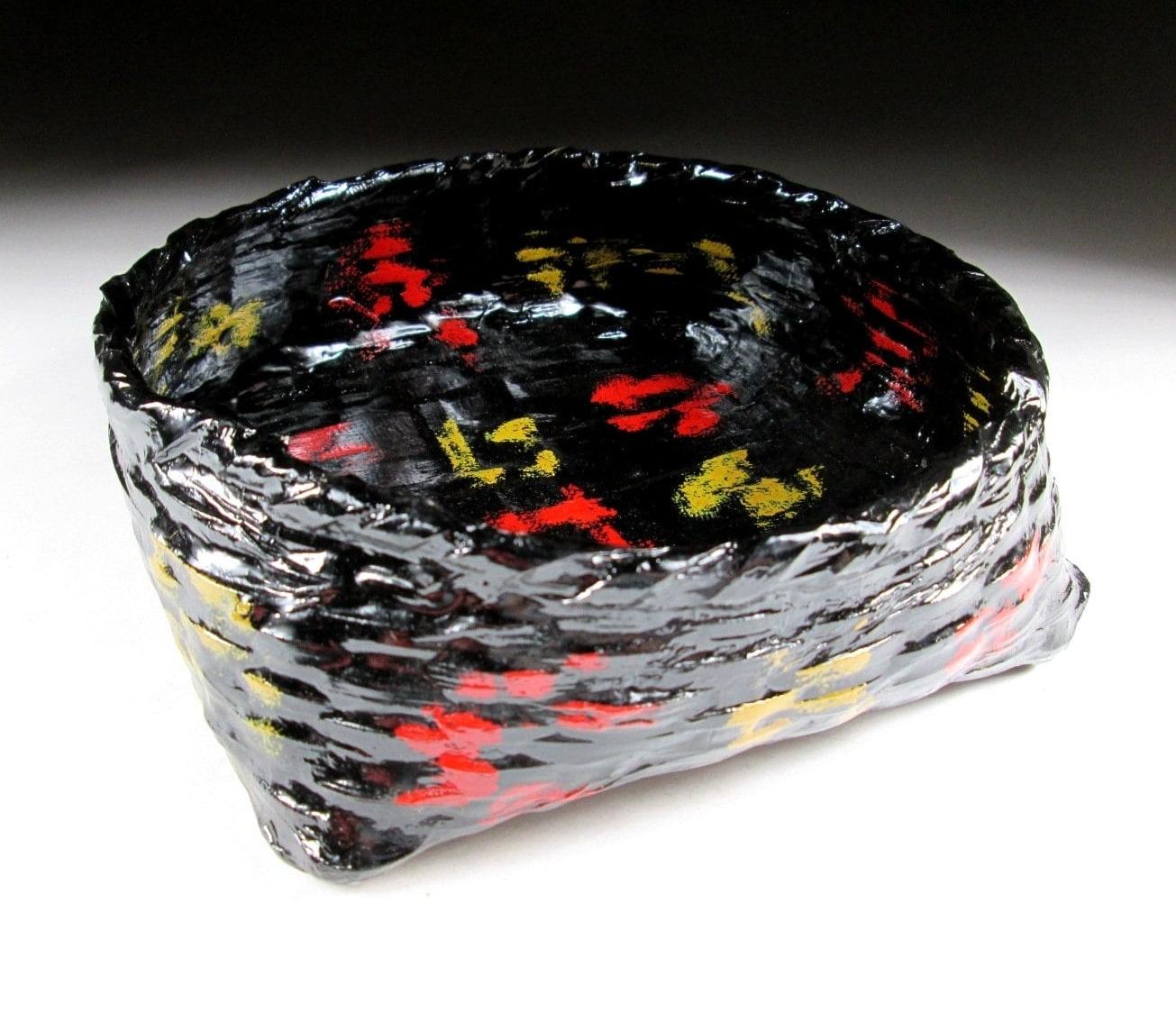 Small Ikkan-bari Lacquered Basket
