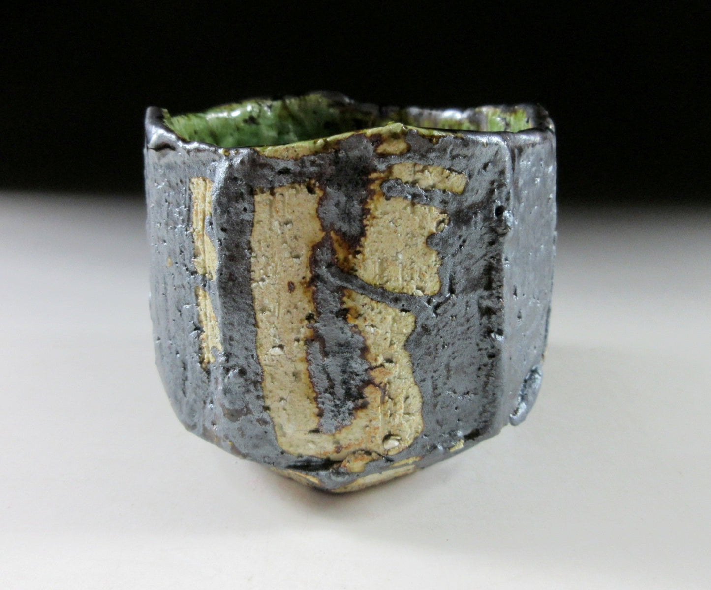 Kazawa Hiromasa Oribe Glaze Yunomi #1
