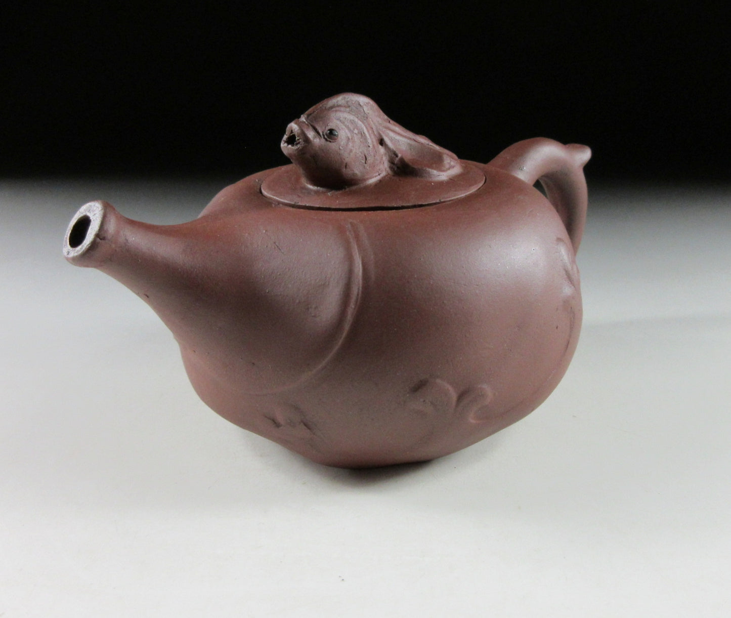 Yixing Style Goldfish Tea Pot