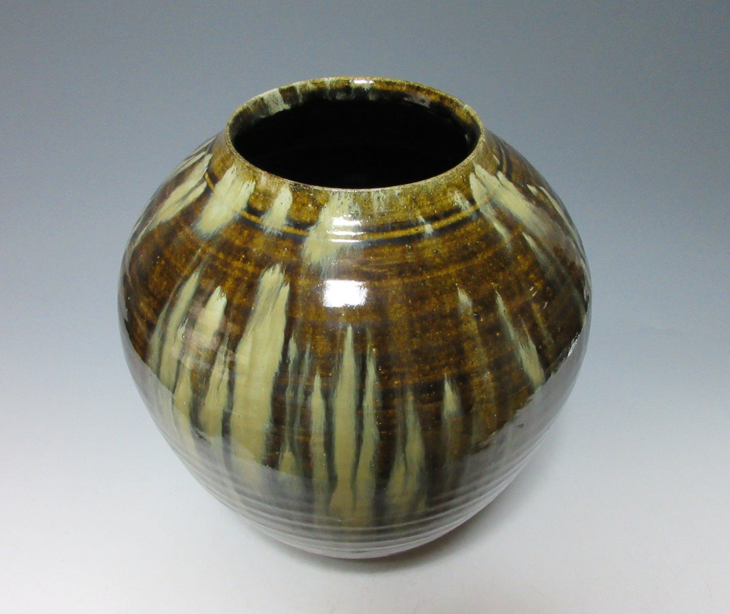 LARGE Takatori-ware Tsubo