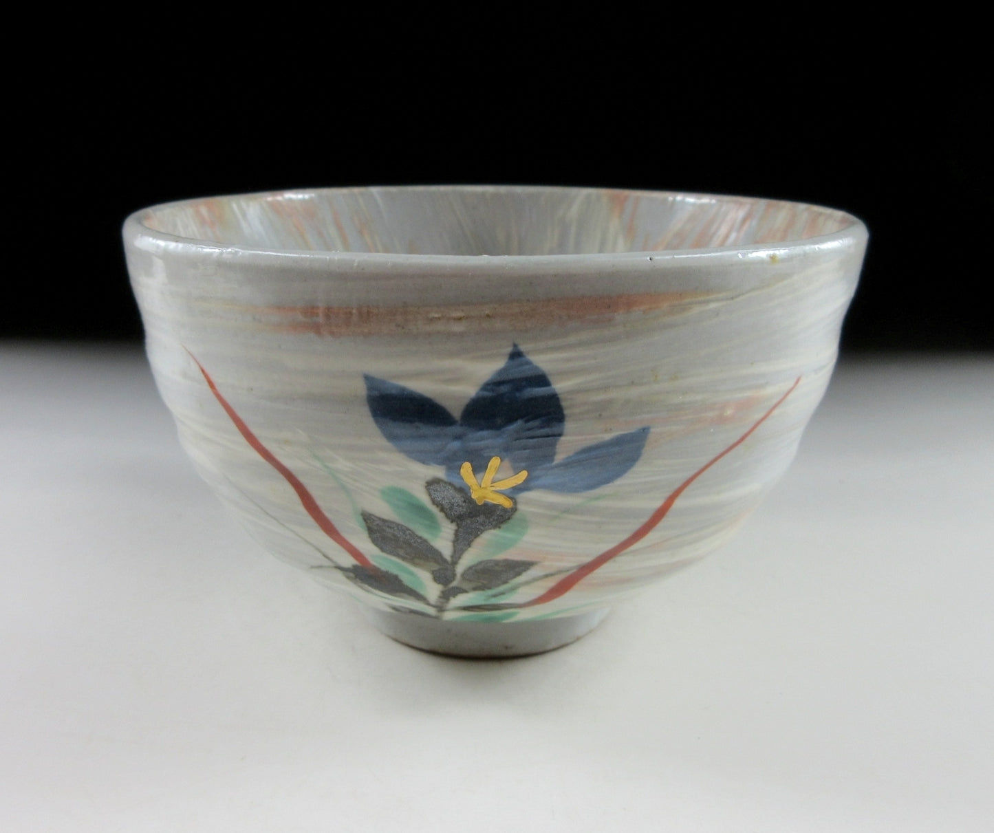 Kiyomizu-ware Bellflower Chawan