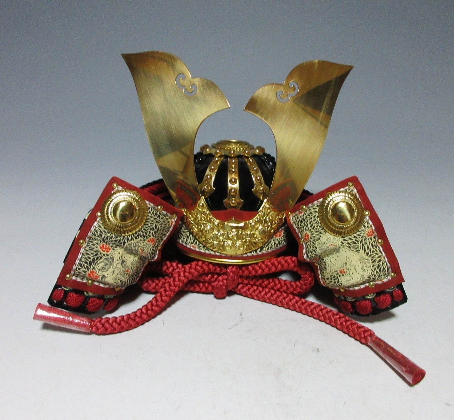 Kato Tomomi Kabuto Kazari