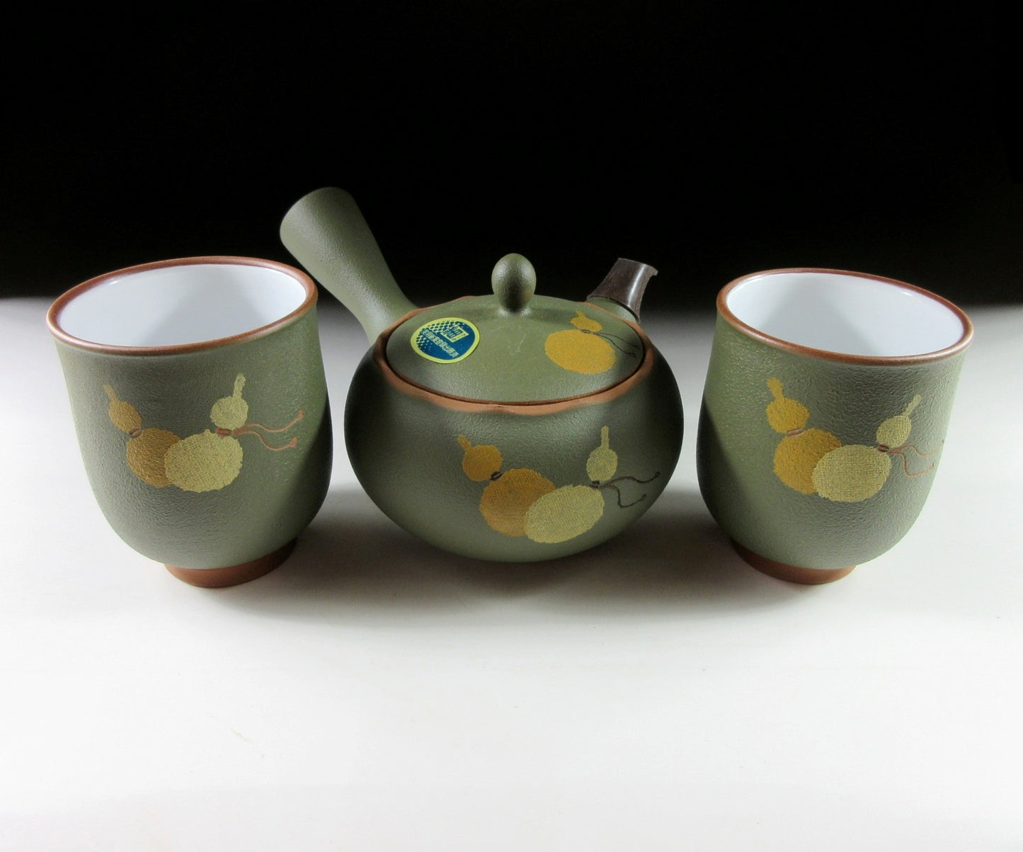 Takasuke Gama Tokoname-ware Tea Set
