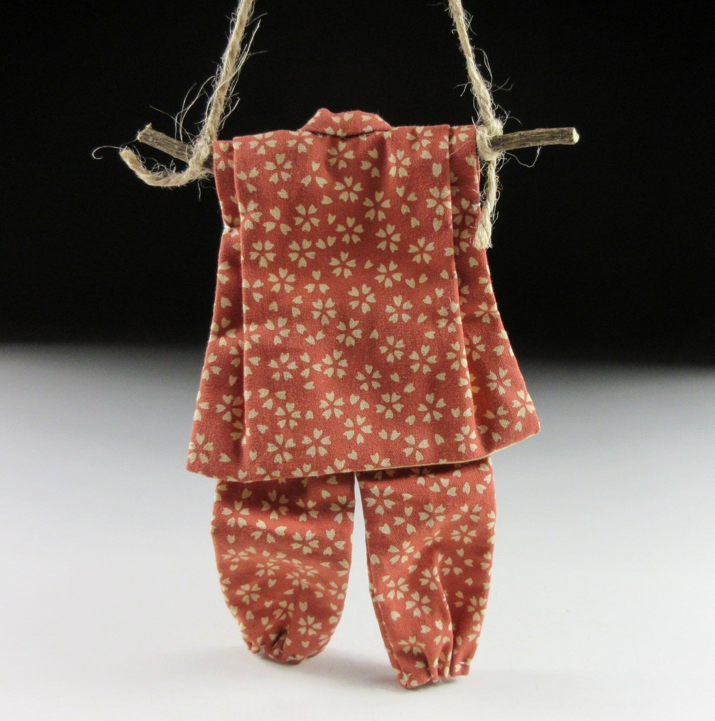 Small Sakura Patterned Monpe and Noragi Ornament