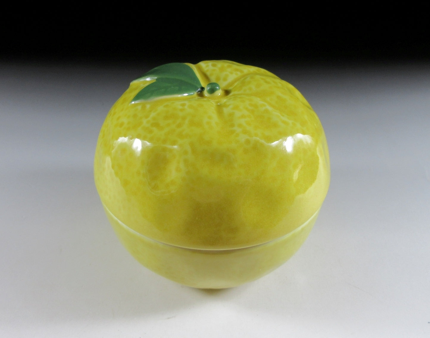 Arita-ware Yuzu Futamono