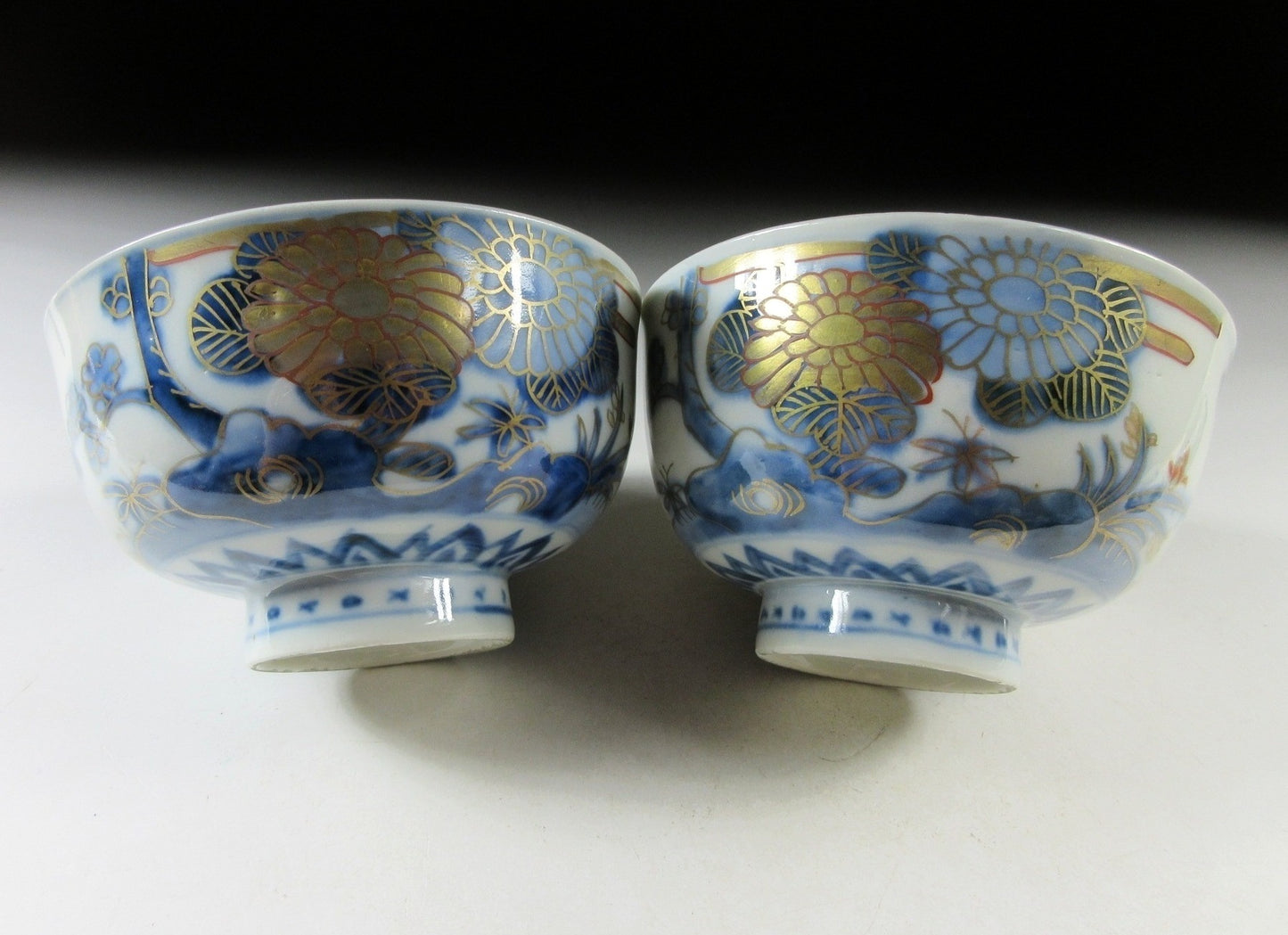 Antique Imari Lidded Bowls