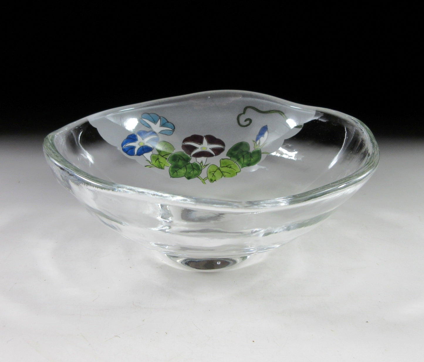 Ozeki Hiroko Hand-Painted Morning Glory Chawan