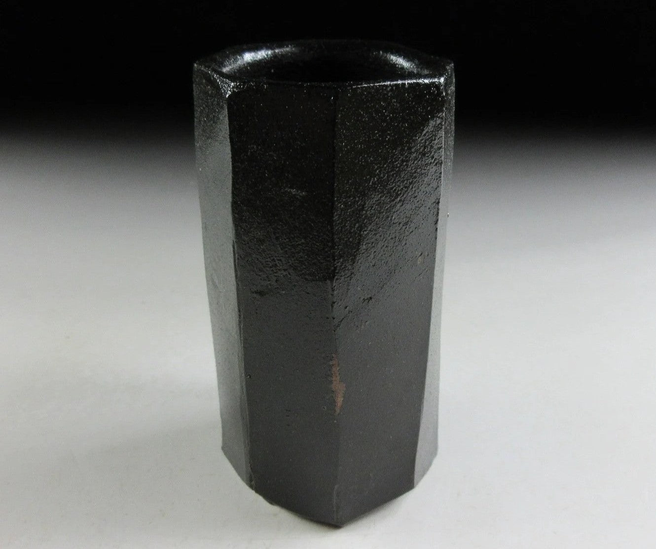 Sakakibara Keishi Black Bizen Guinomi
