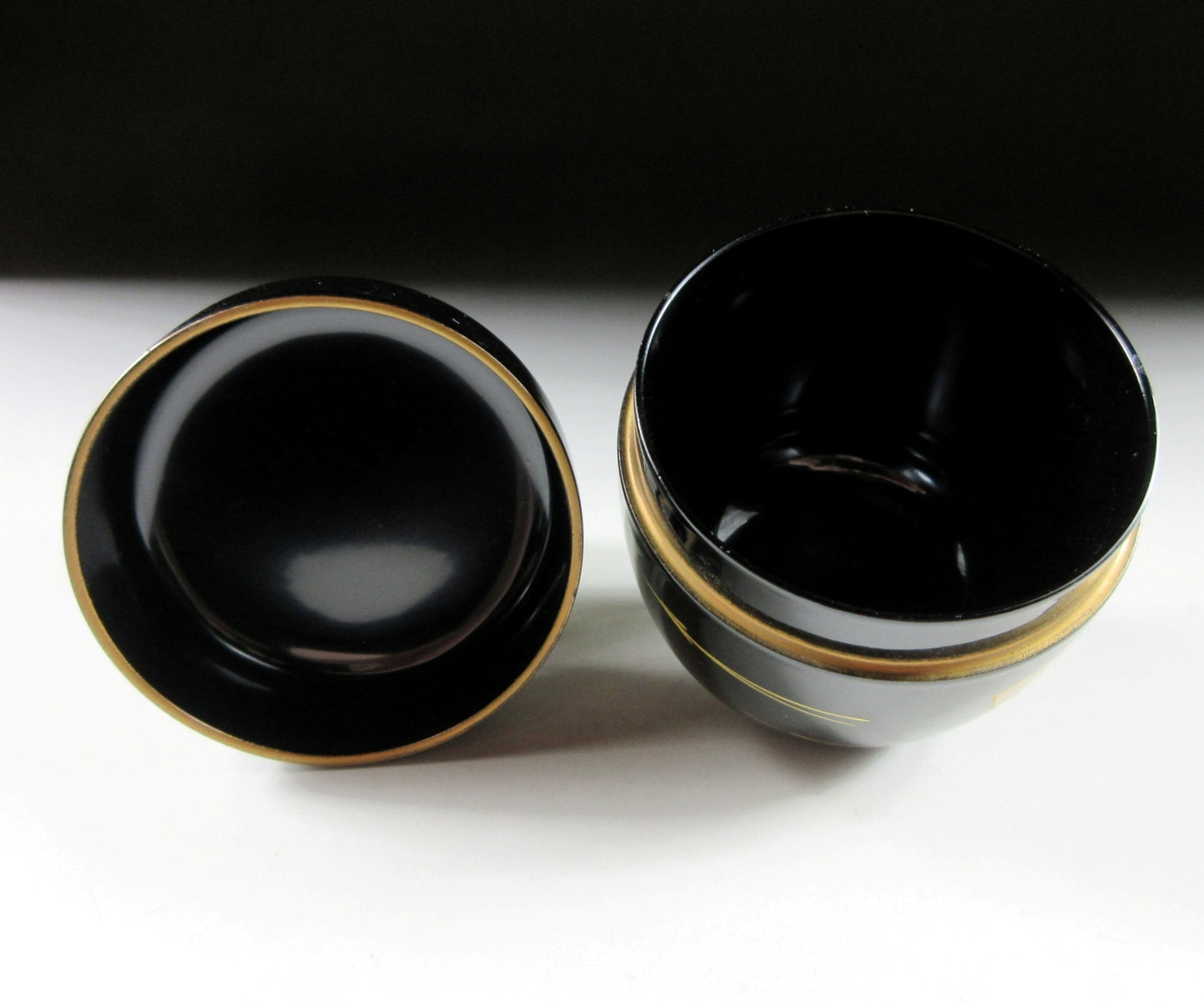 Urushi Lacquerware Shochikubai Natsume