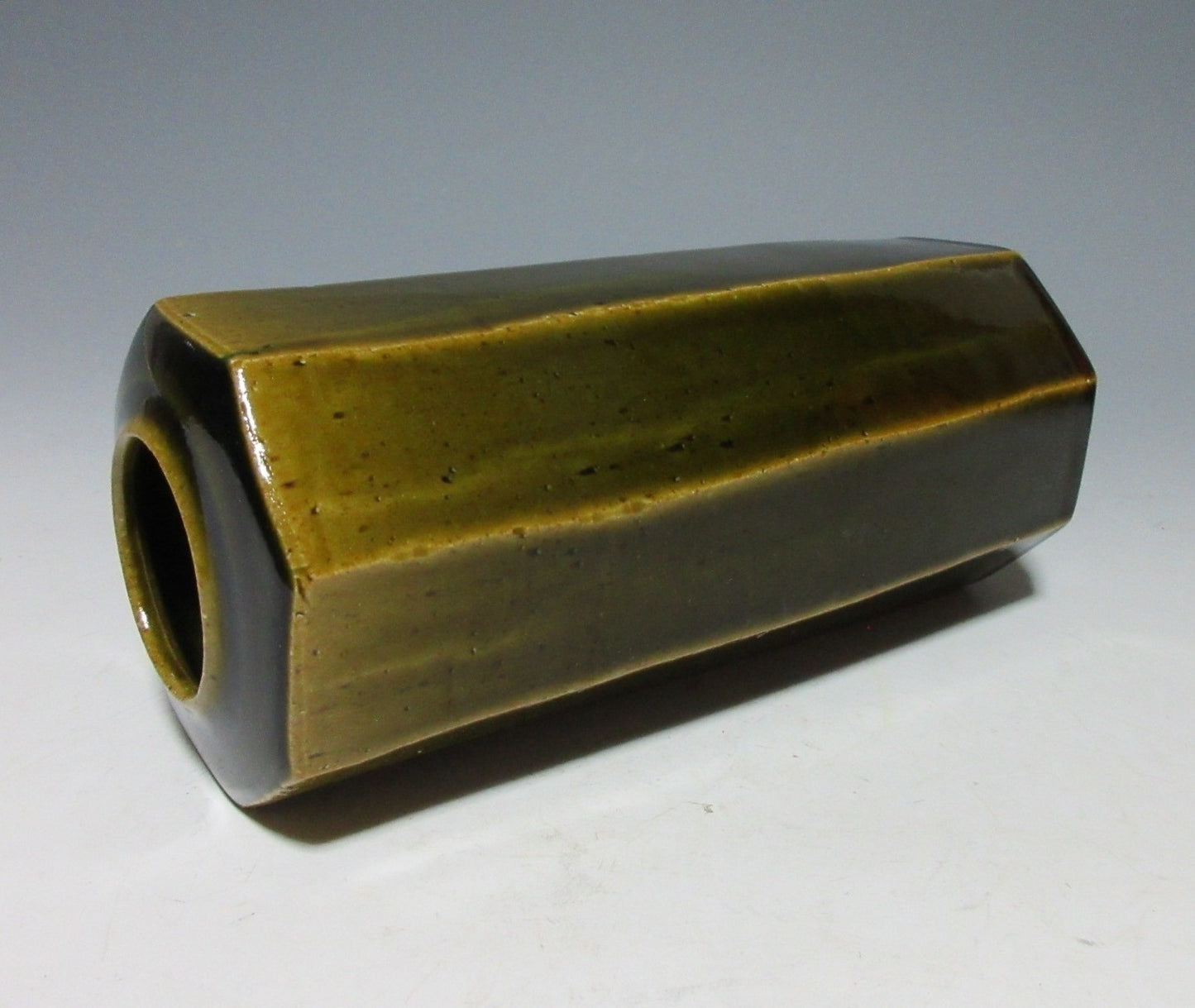 Shirai Kazunari Oribe Glaze Vase