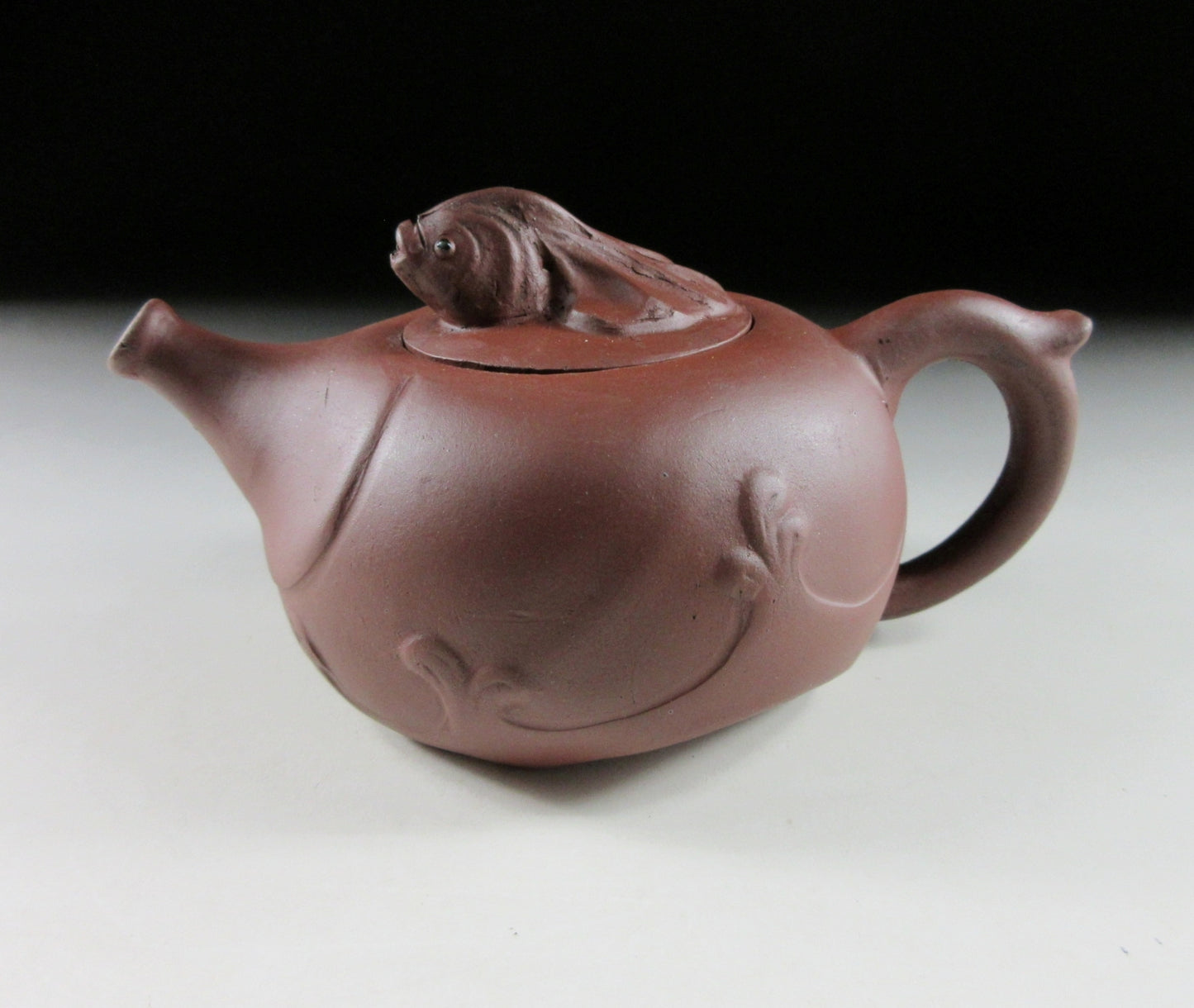 Yixing Style Goldfish Tea Pot
