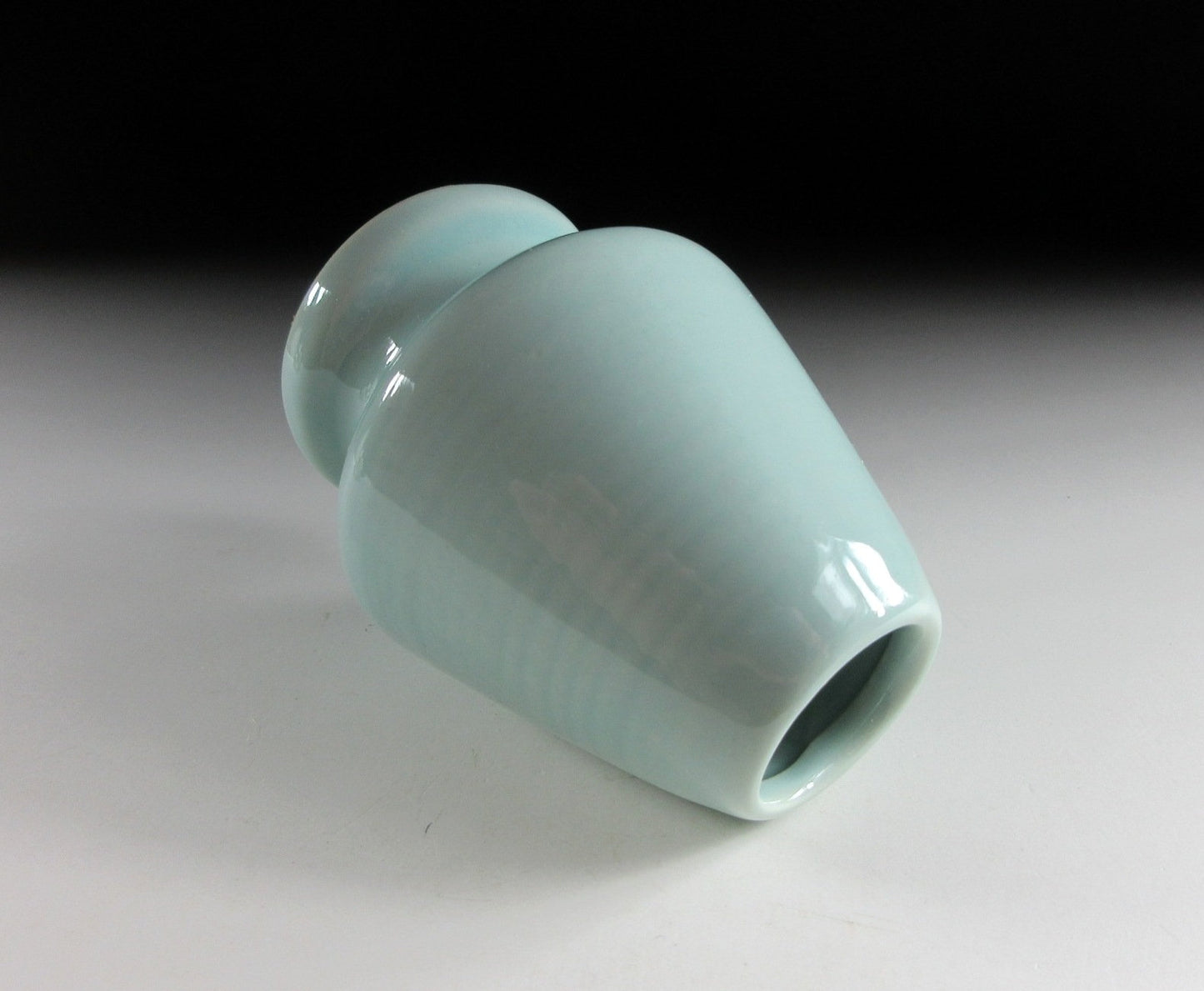Made in Japan Celadon Glaze Kusenaoshi