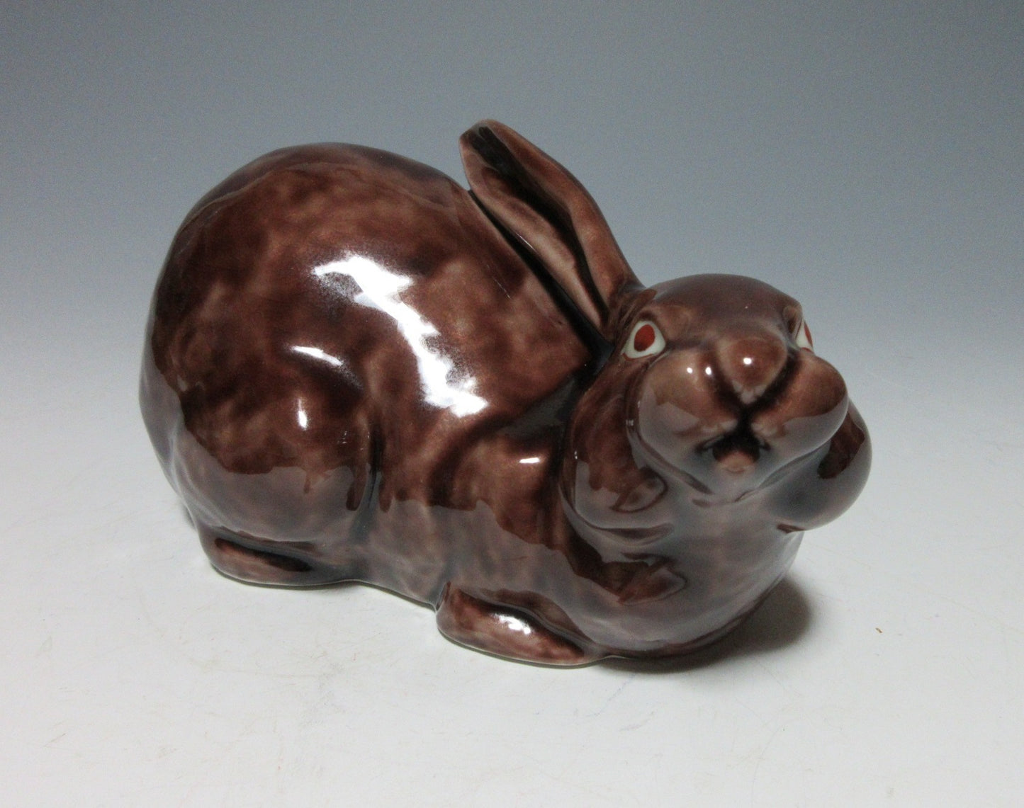 Asakura Isokichi III Kutani-ware Year of the Rabbit Okimono