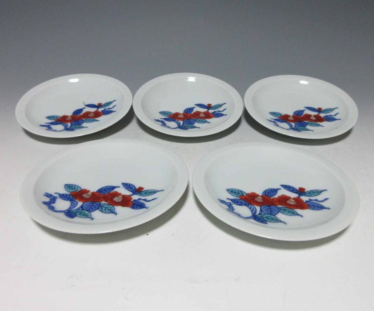 Imaizumi Imaemon XIII Iro-Nabeshima Tsubaki Plates