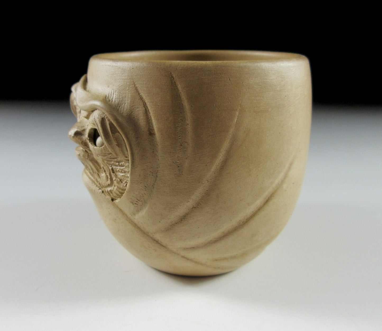 Miura Ginichiro Akita-ware Daruma Yunomi