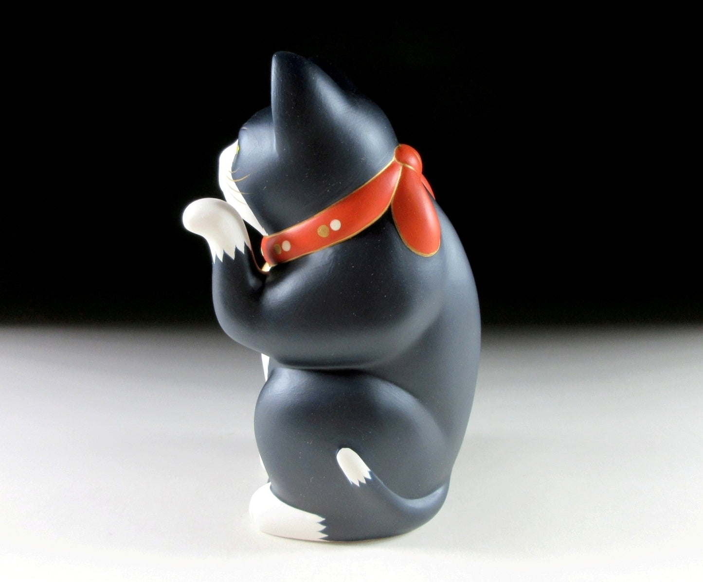 Dark Blue Chugai Toen Maneki Neko