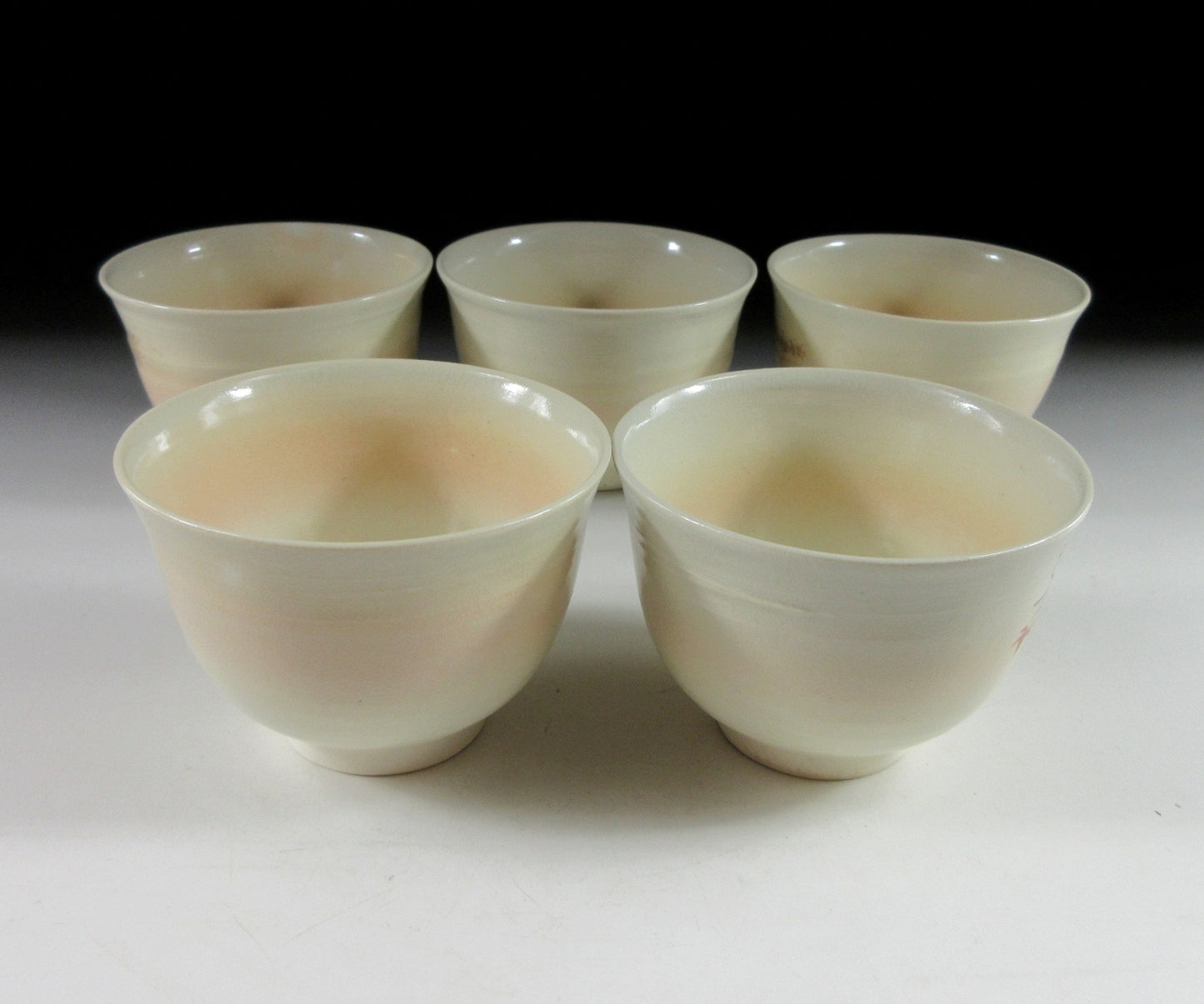 Yagi Kaiho Deer with Momiji Tea Cups