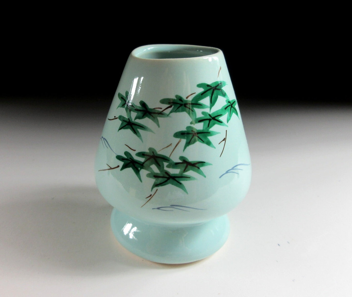 Yagi Kaiho Kaede Chawan and Kusenaoshi